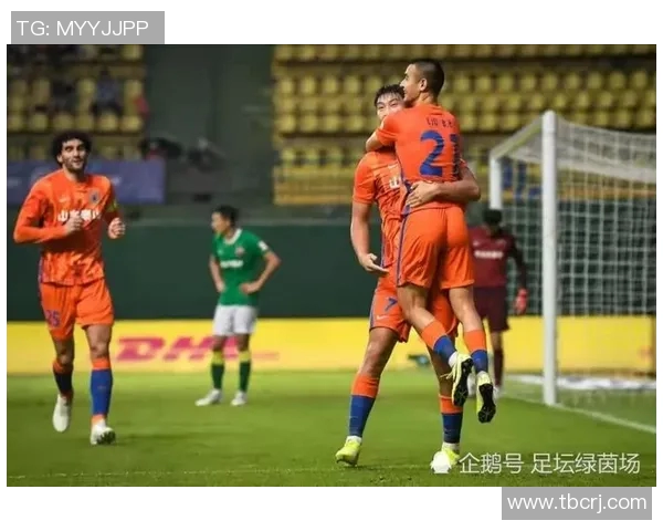 深圳篮球队状态引发热议球迷对球队表现的不同看法与期待